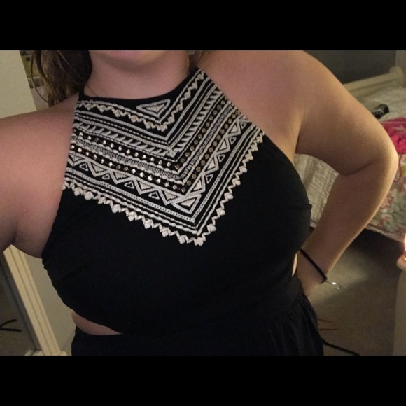 Dress - Picture 2 of 3